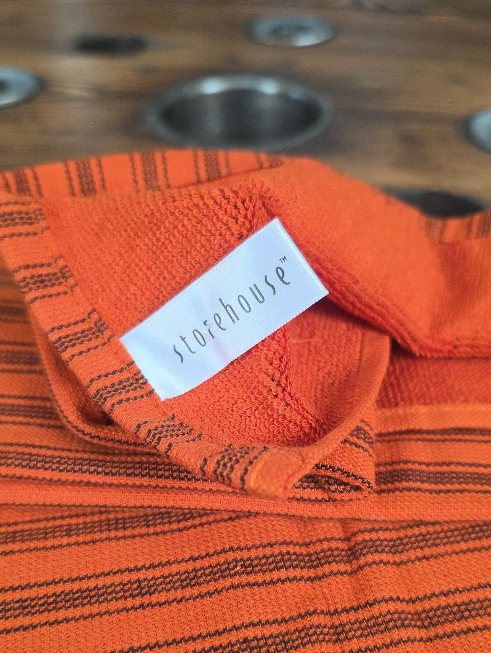 2  Hand Towels